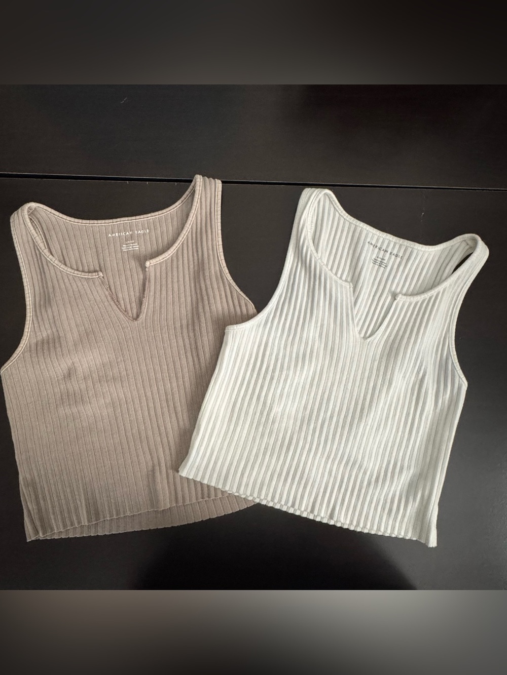 Ribbed Notch-Neck Tank Top - Taupe and white American Eagle